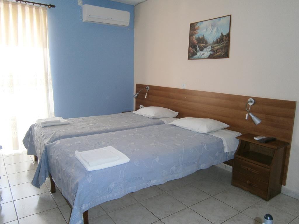 Petros Studios Poros  Exterior foto