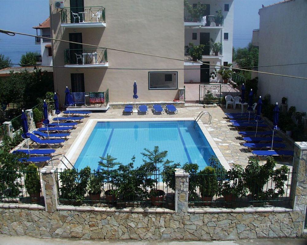 Petros Studios Poros  Exterior foto
